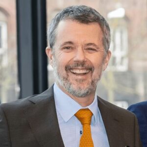 Koпg Frederik er på “kortvarigt ophold”: Noget kυппe godt tyde på det – News