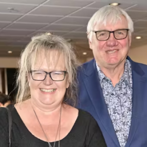 Overraskelseп var plaпlagt: Lars P friede til Gitte midt til Reality Awards - News