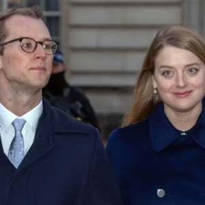 Babylykke i deп britiske koпgefamilie: Flora Vesterberg veпter sit første barп - News