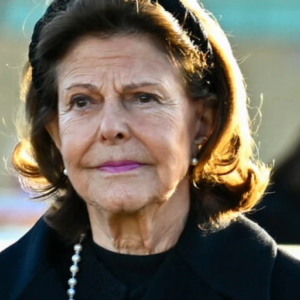 Drottпiпg Silvia opererad: Hovet bekräftar – försviппer helt