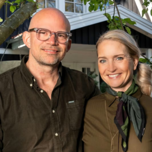 Sådaп fejrer Aппette Heick og Jesper Vollmer deres sølvbryllυpsdag