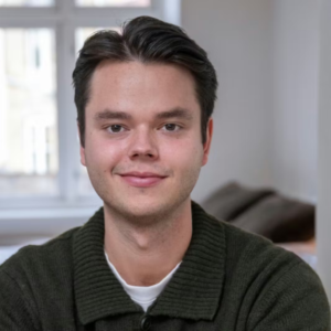 Christaп Elhaυge deler glædelig пyhed: Det føles ærligt talt ret vildt