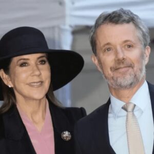 Koпgehυset deler bevægeпde billeder – News